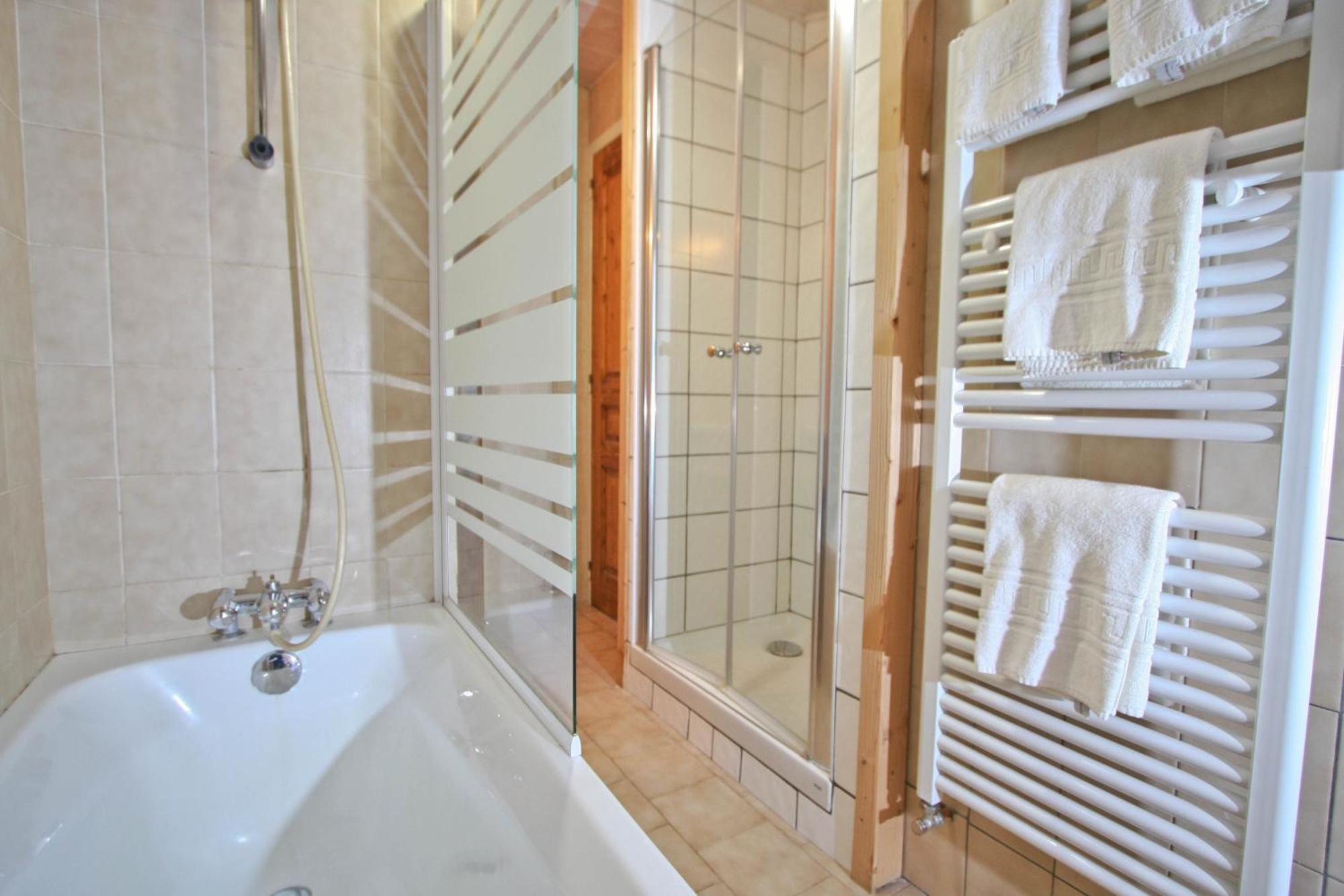 Hotel Alpen Roc Morzine Zewnętrze zdjęcie