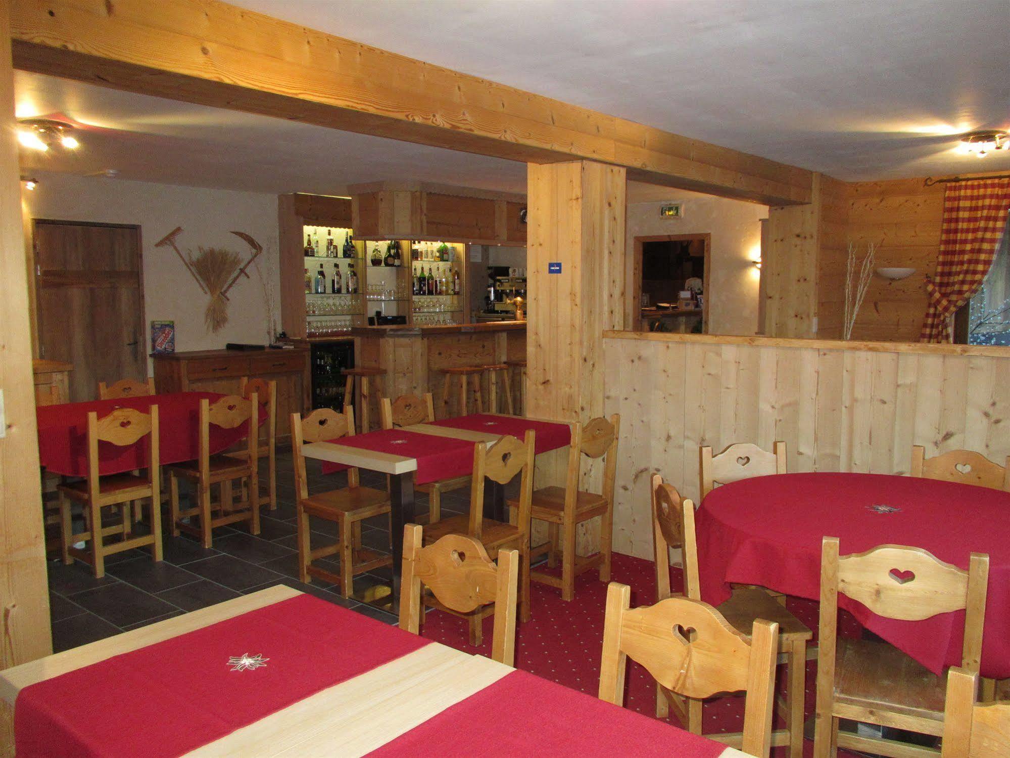 Hotel Alpen Roc Morzine Zewnętrze zdjęcie