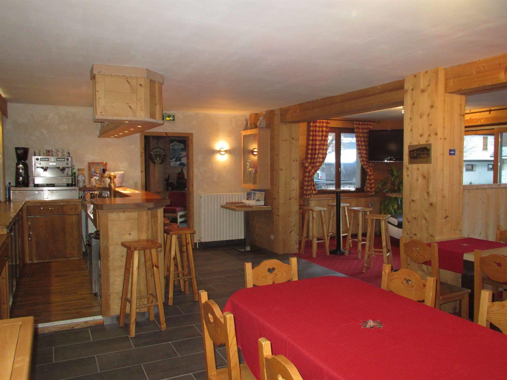 Hotel Alpen Roc Morzine Zewnętrze zdjęcie